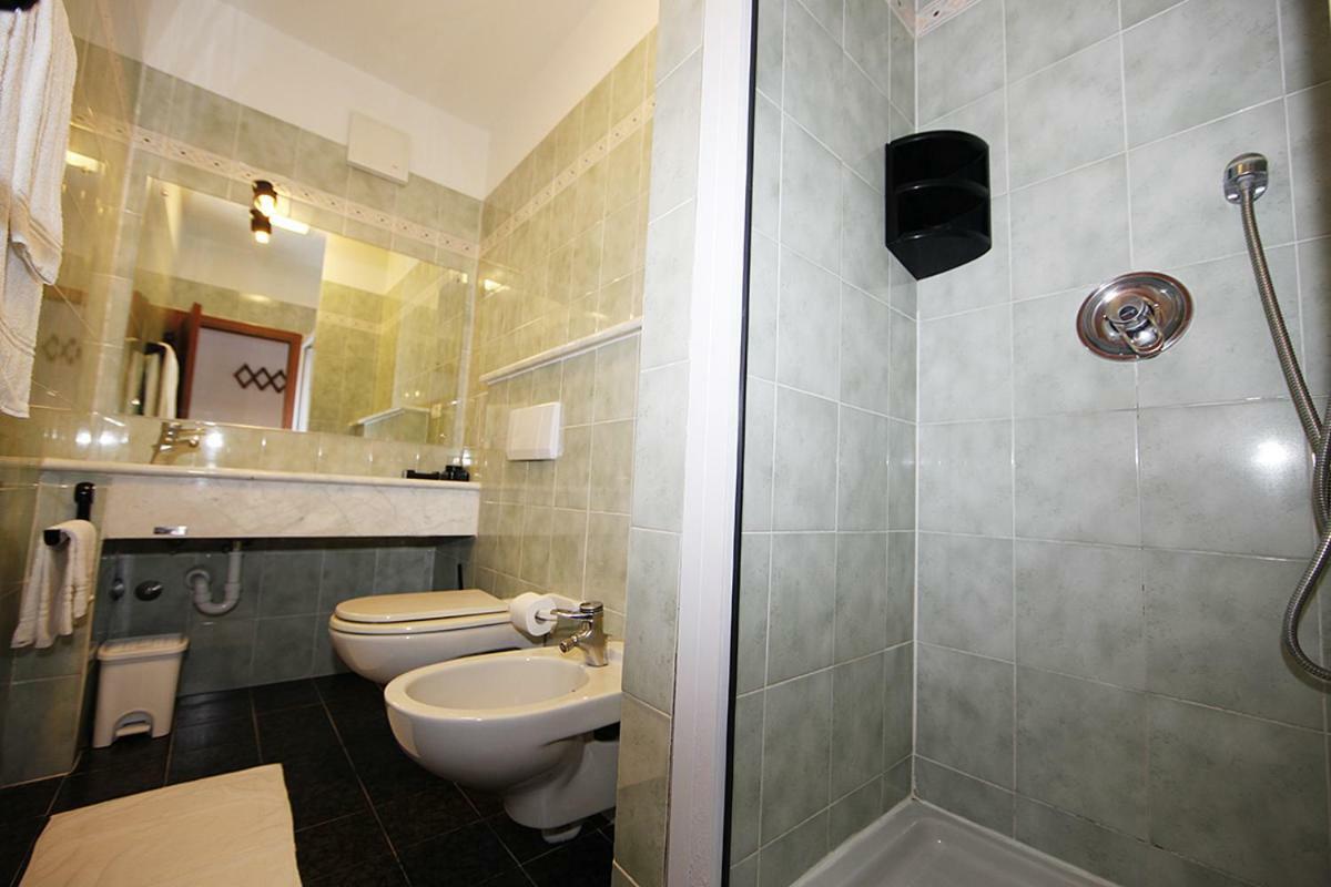 Elba Vip Apart otel Porto Azzurro Dış mekan fotoğraf